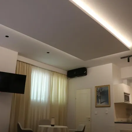 D2suite στα λαδάδικα Салоники