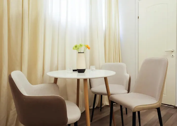 D2suite στα λαδάδικα * Thessaloniki