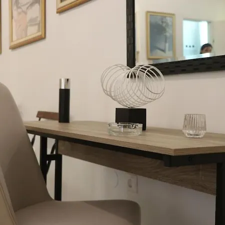 Apartman D2suite στα λαδάδικα *